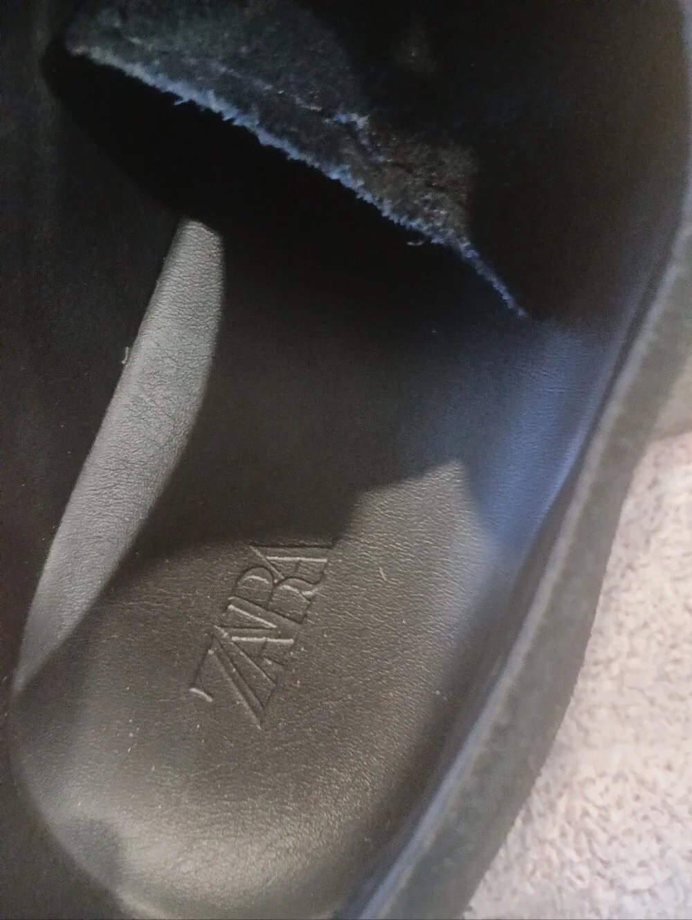 Zara low profile